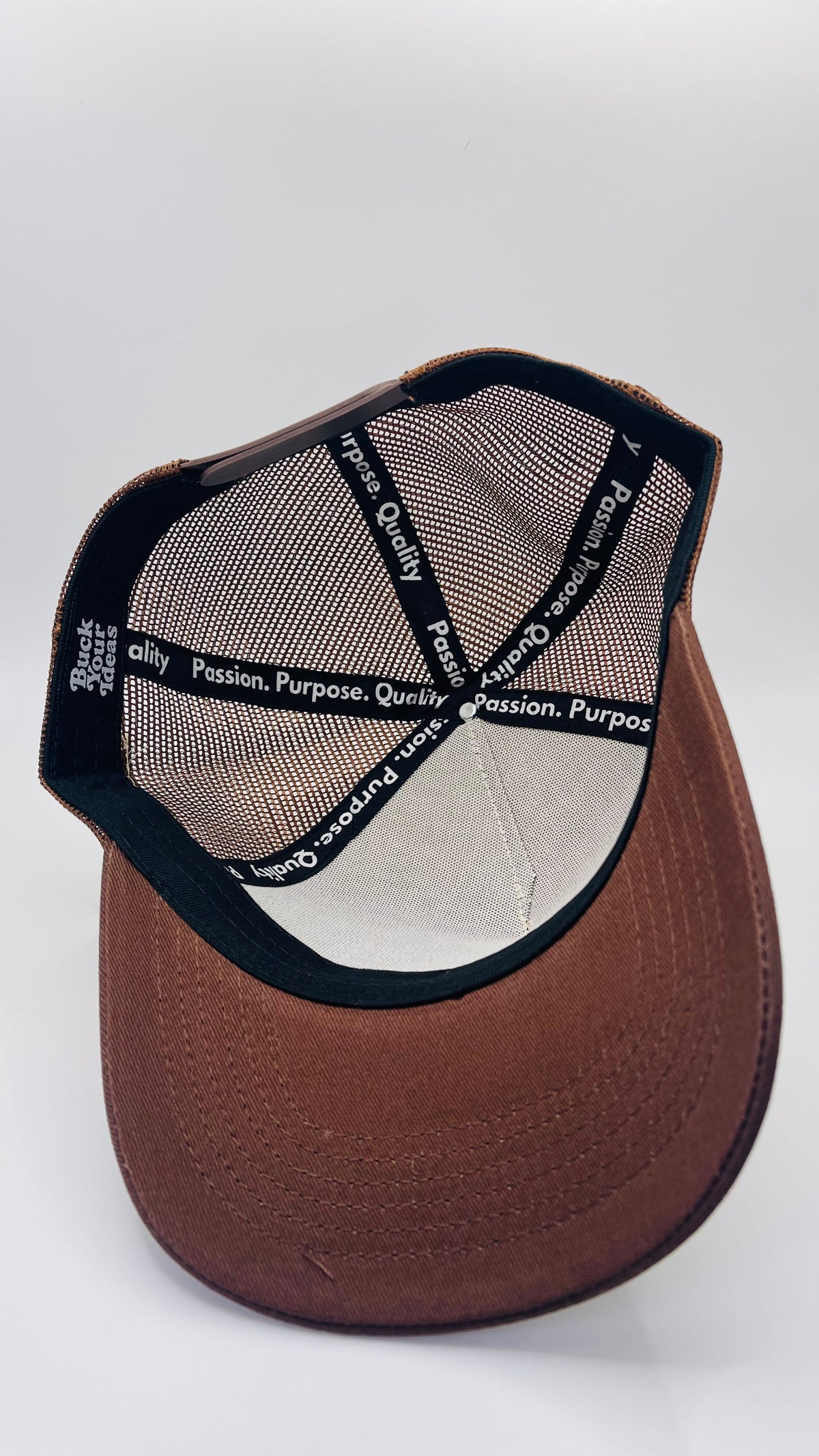 Buck Your Ideas Brown / Cream Cap